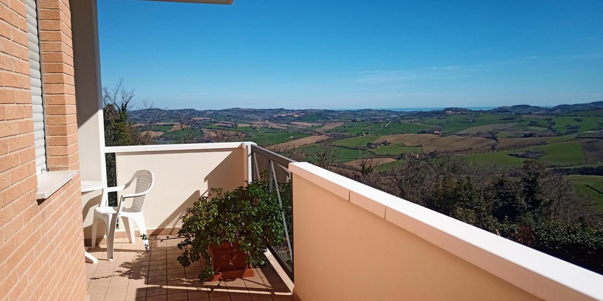 Appartamento Che Vista! Affittacamere Mombaroccio Zewnętrze zdjęcie